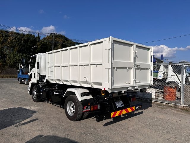 4ｔアームロールレンタカー増車しました